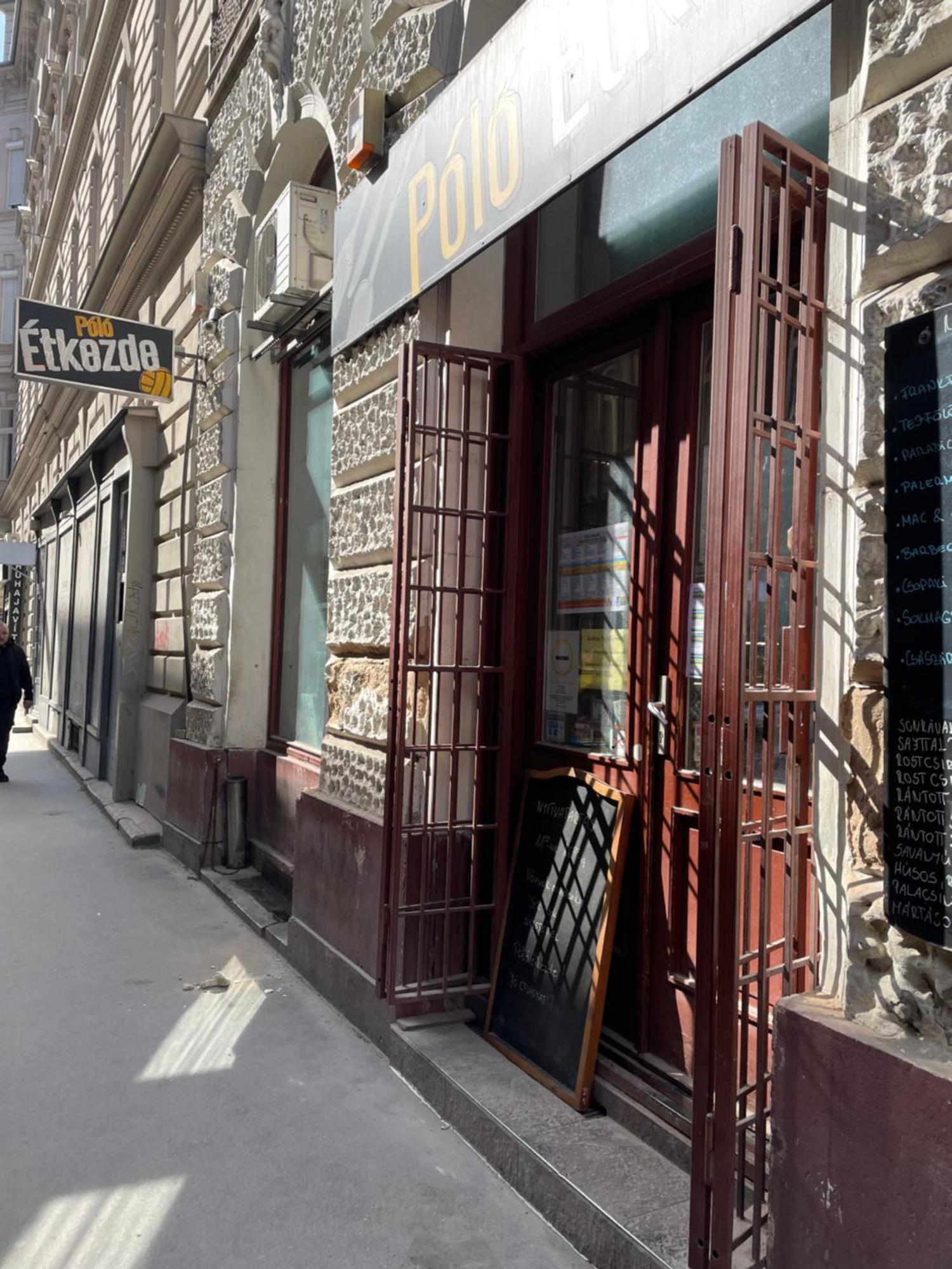 Teresian Apartment Near The Andrassy Street Free Air Conditioner Free Coffee บูดาเปสต์ ภายนอก รูปภาพ